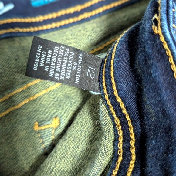 Classic INC Skinny Leg Regular Fit Women's Blue Jeans w/ Stretch - Picture 6 of 10